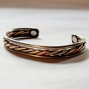 VTG Sergio Lub Cuff Bracelet with Magnets